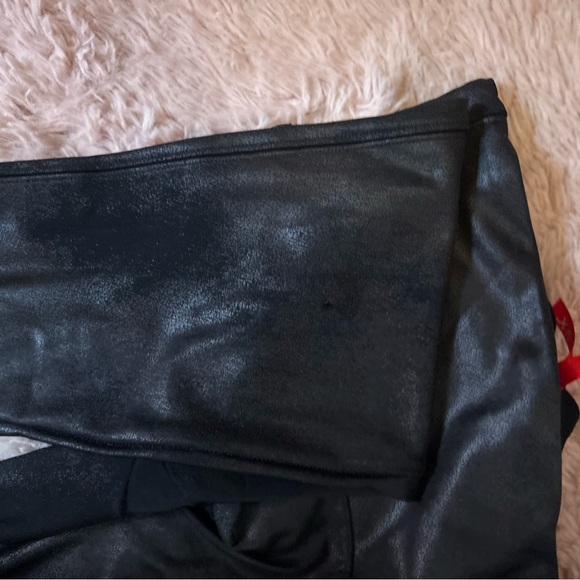 Spanx Black Faux Leather Leggings Size Small - Picture 9 of 9